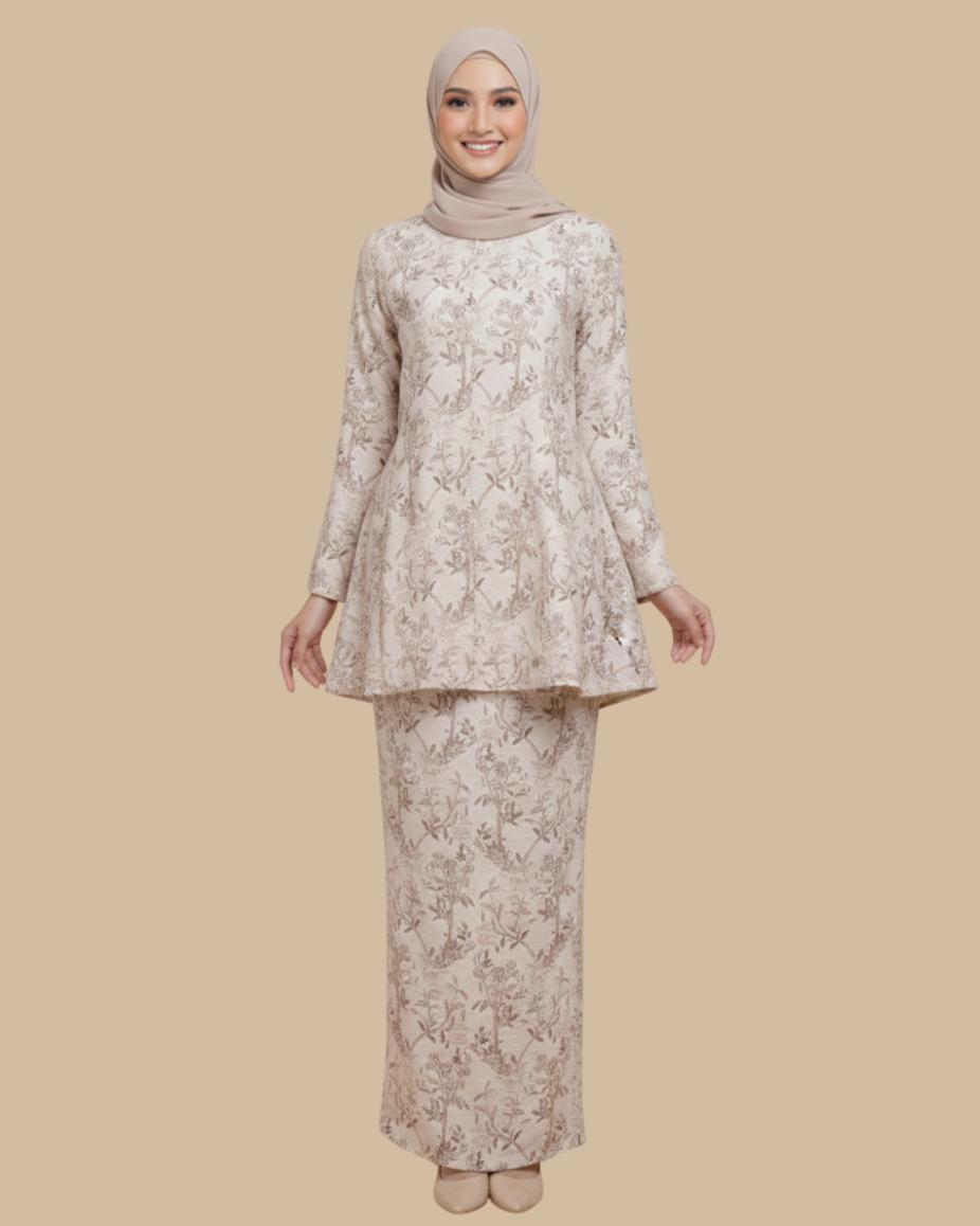 Kurung Maharani Signature Floral Elegant Modern Wear