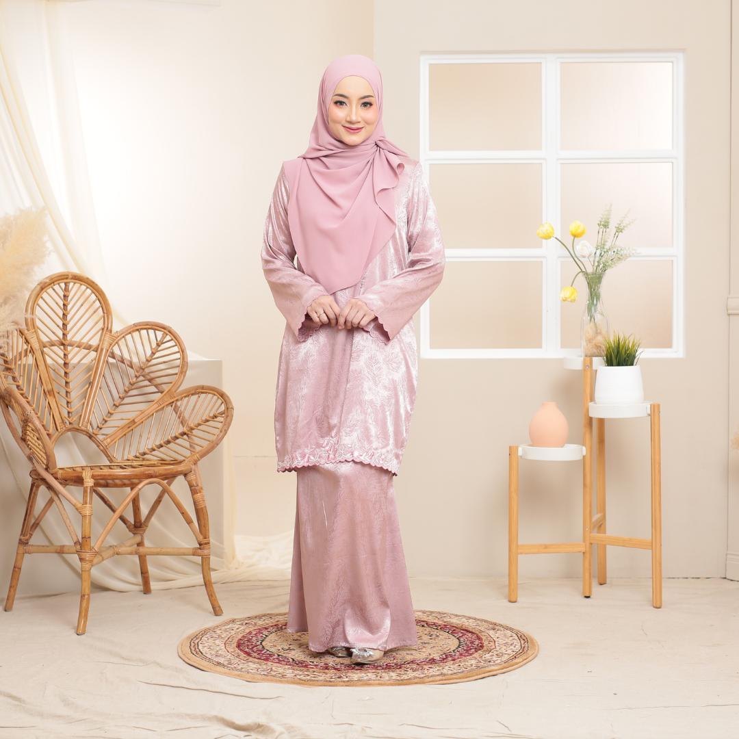 Kurung Sophy ELEMMIERA Modern Muslimah Raya Collection Set Family