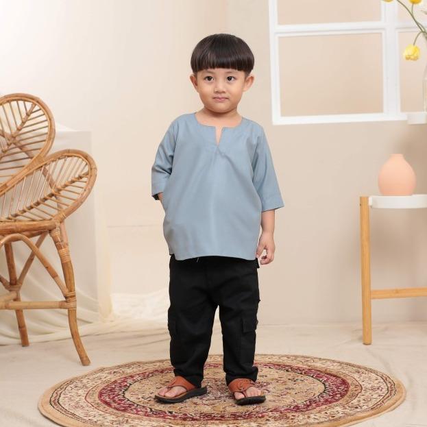 Kurta Kids Emmir ELEMMIERA Lengan Pendek 3/4 dan 2 Sisi Poket Tersembunyi