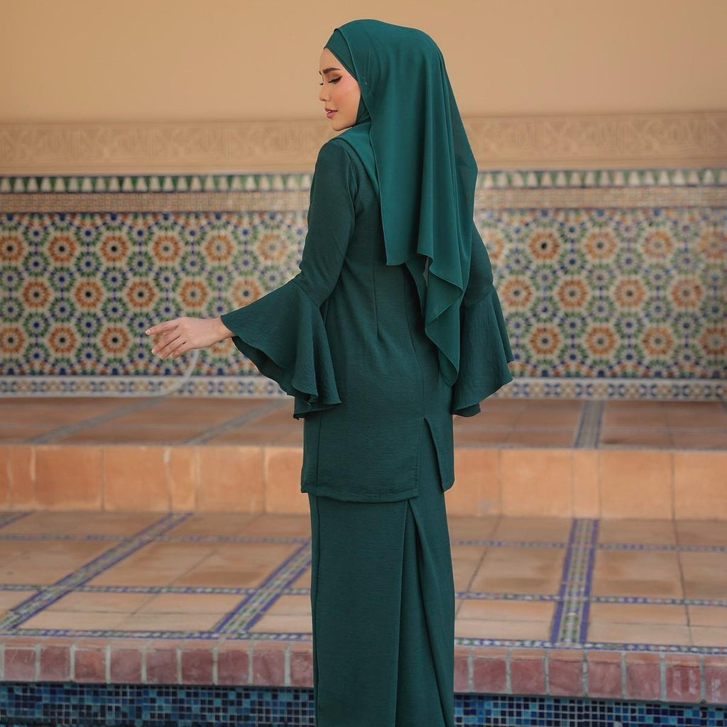 Kurung Salma ELEMMIERA Comfy Wear Ironless Saloma Sleeve and Elegant