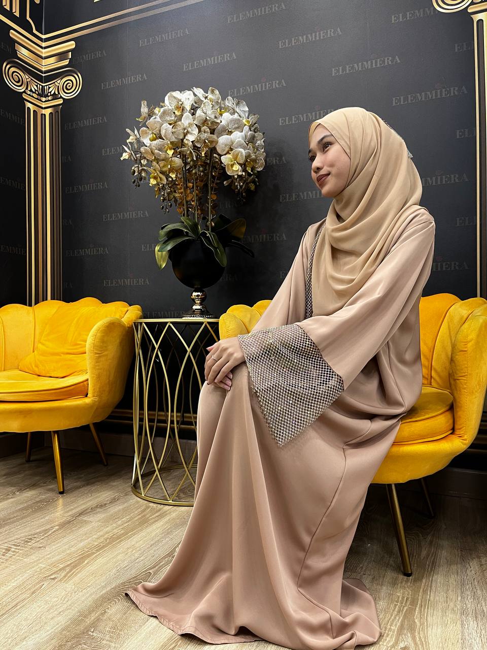 Abaya UAE Qhareena ELEMMIERA Eksklusif, Kecantikan, Keanggunan dan Keyakinan Maksimum