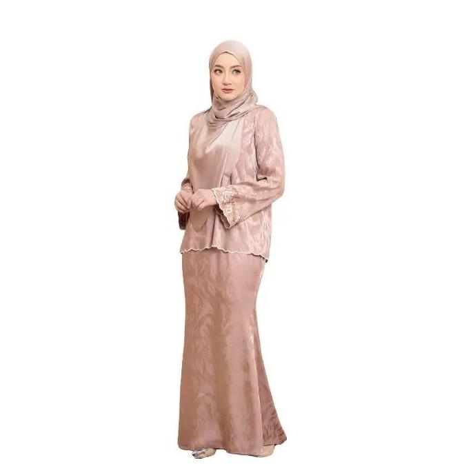 Kurung Melissa ELEMMIERA Modern Muslimah Raya Collection with Sleeve Sulam Satin Silk