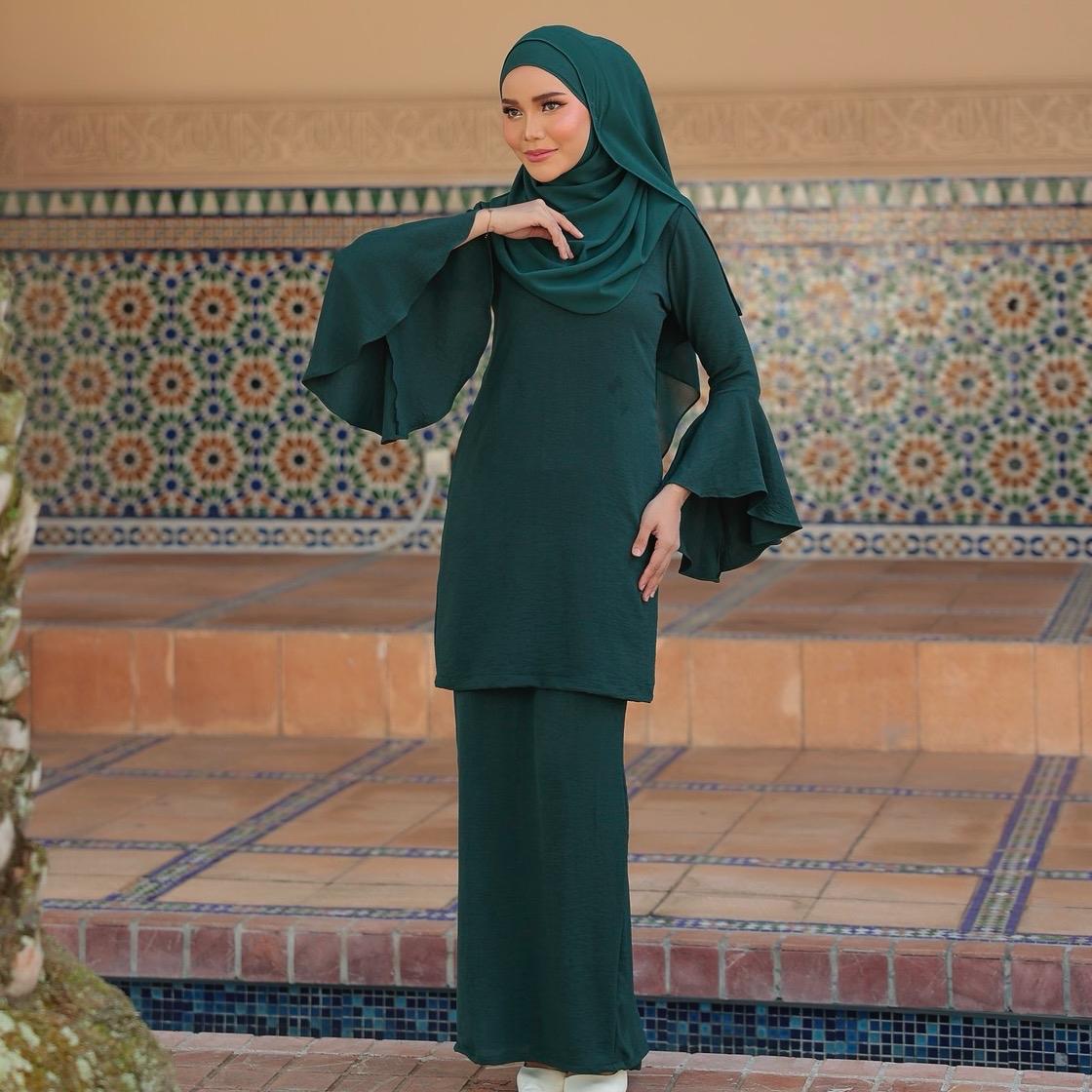 Kurung Salma ELEMMIERA Comfy Wear Ironless Saloma Sleeve and Elegant