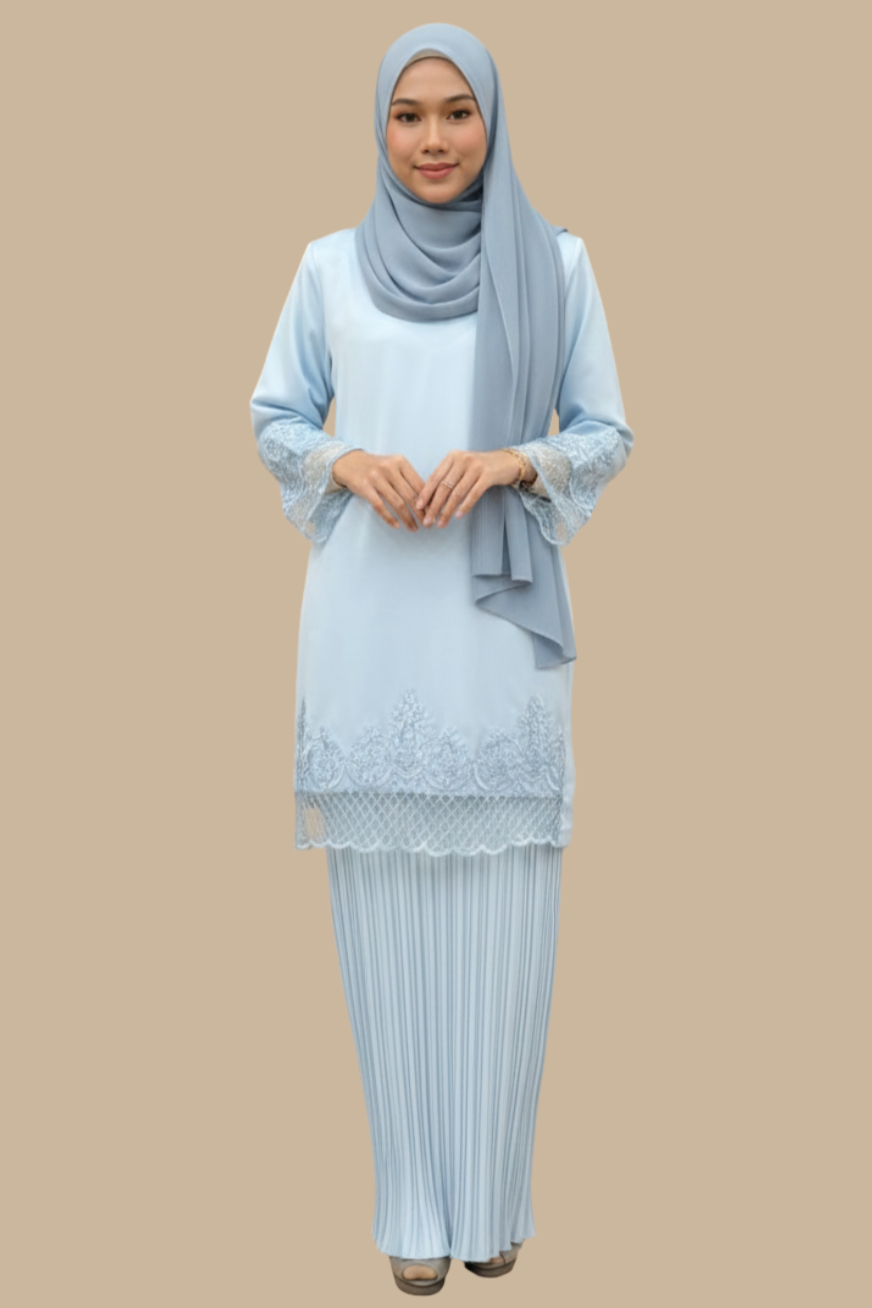 Kurung Khaleeda, Modern and Elegant