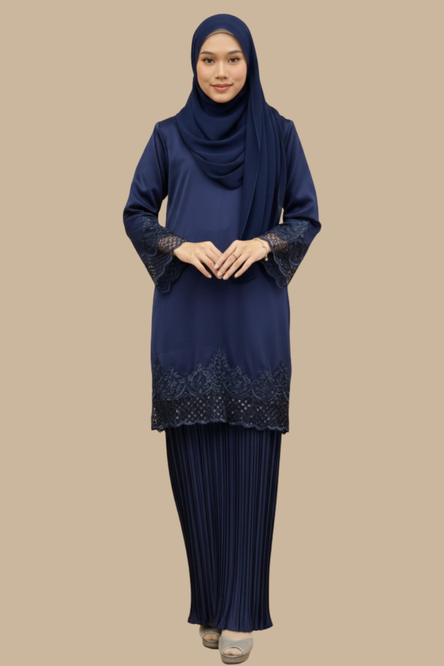 Kurung Khaleeda, Modern and Elegant