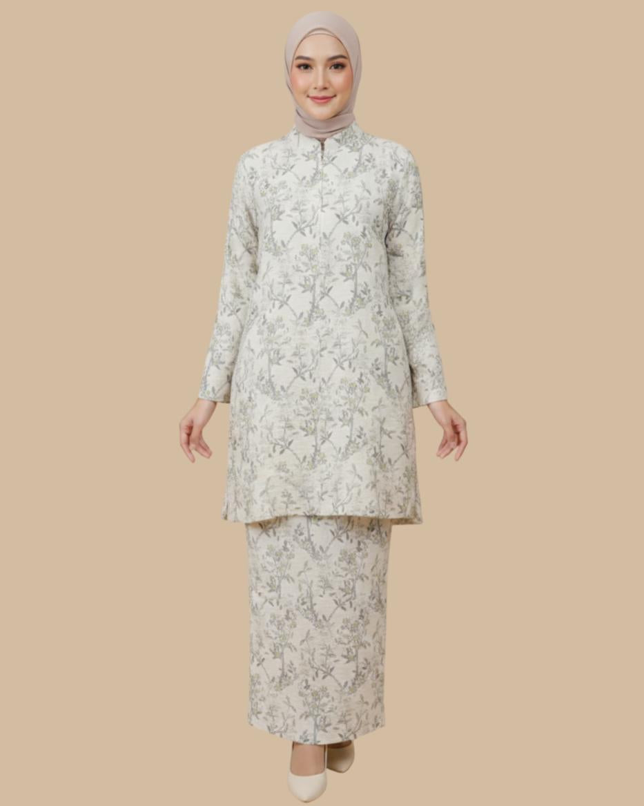 Kurung Maharani Signature Floral Elegant Modern Wear