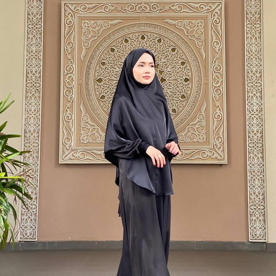 Jubah Ayraa ELEMMIERA Muslimah Women Wear Elegant Casual