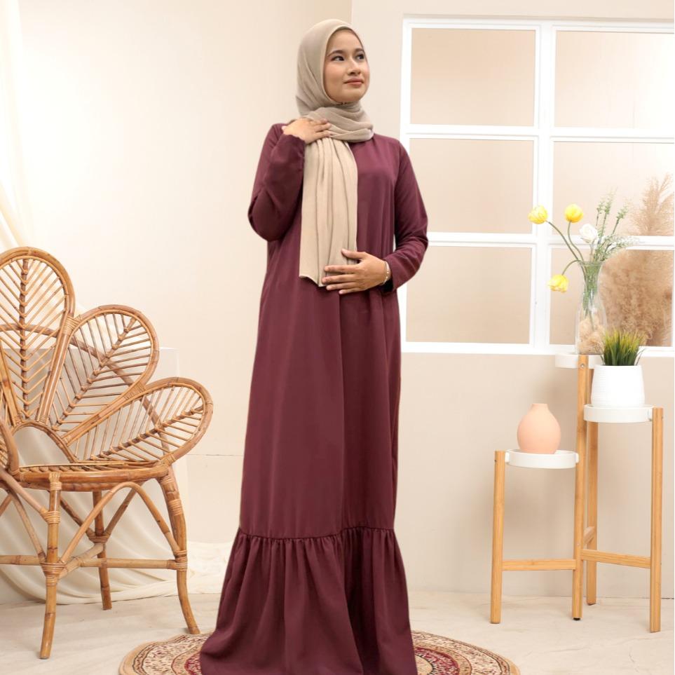 Jubah Qhylaa ELEMMIERA Pakaian Muslimah Modest Comfy Elegant dengan reka bentuk ruffle pada skirt