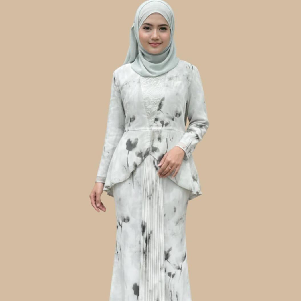 Kurung Tiara, Classic Dress Edition