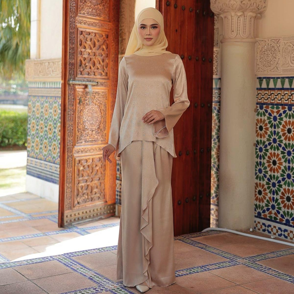 Kurung Danea ELEMMIERA Kain Satin dan Pareo Instant untuk pakaian Wanita Moden