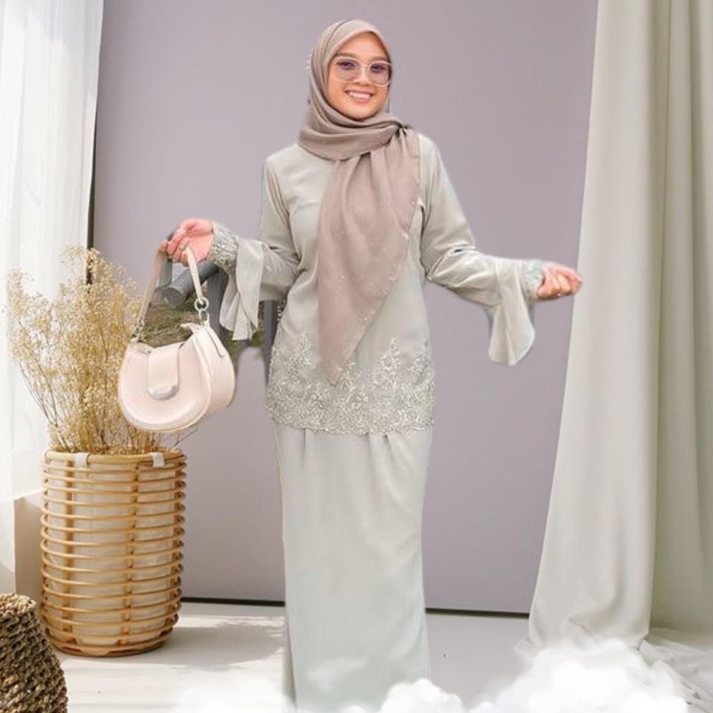 Kurung Amara ELEMMIERA Modest Wear Kurung Laces